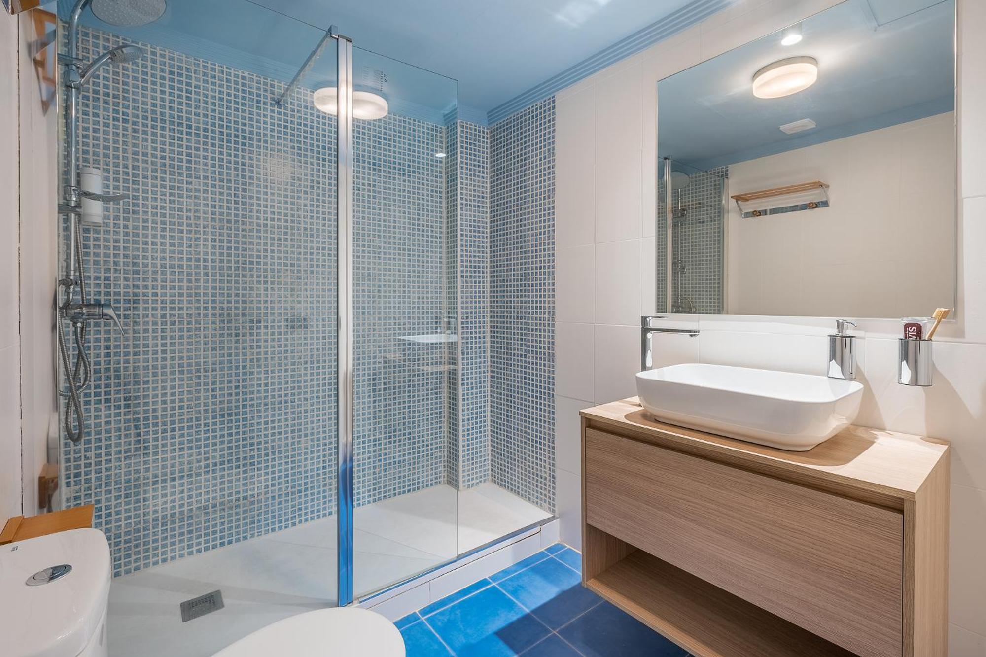 Granada Suites By Olala Homes Eksteriør bilde